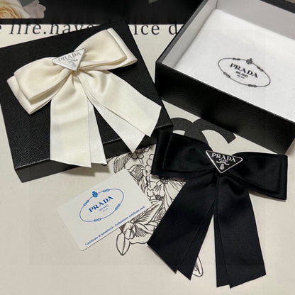 Pra New Vintage Bow Hair Clip