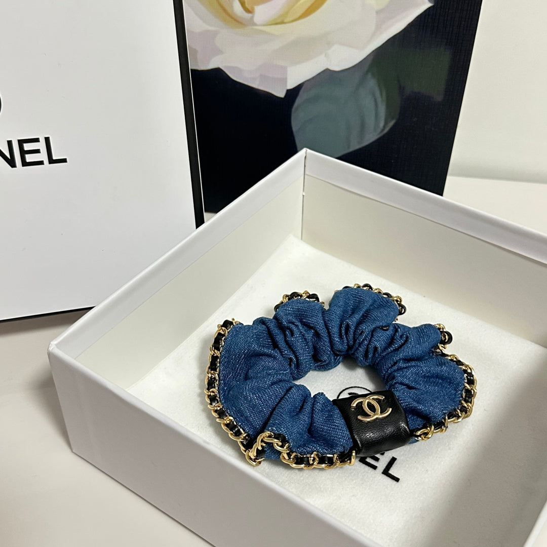 Chan New Chain luxury hair tie