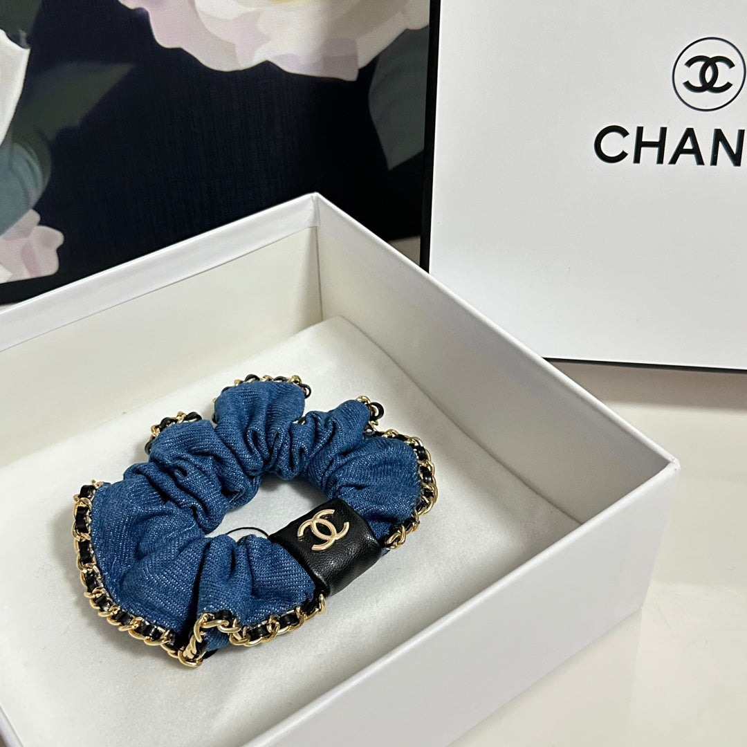 Chan New Chain luxury hair tie