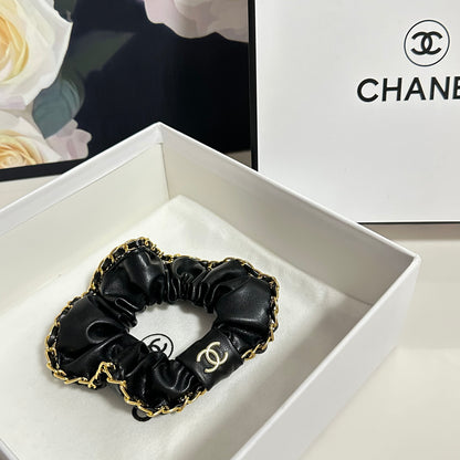 Chan New Chain luxury hair tie