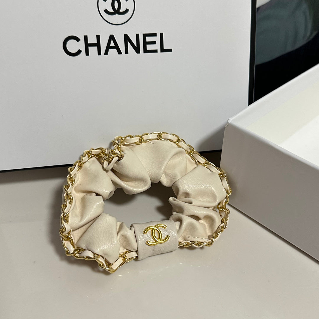 Chan New Chain luxury hair tie