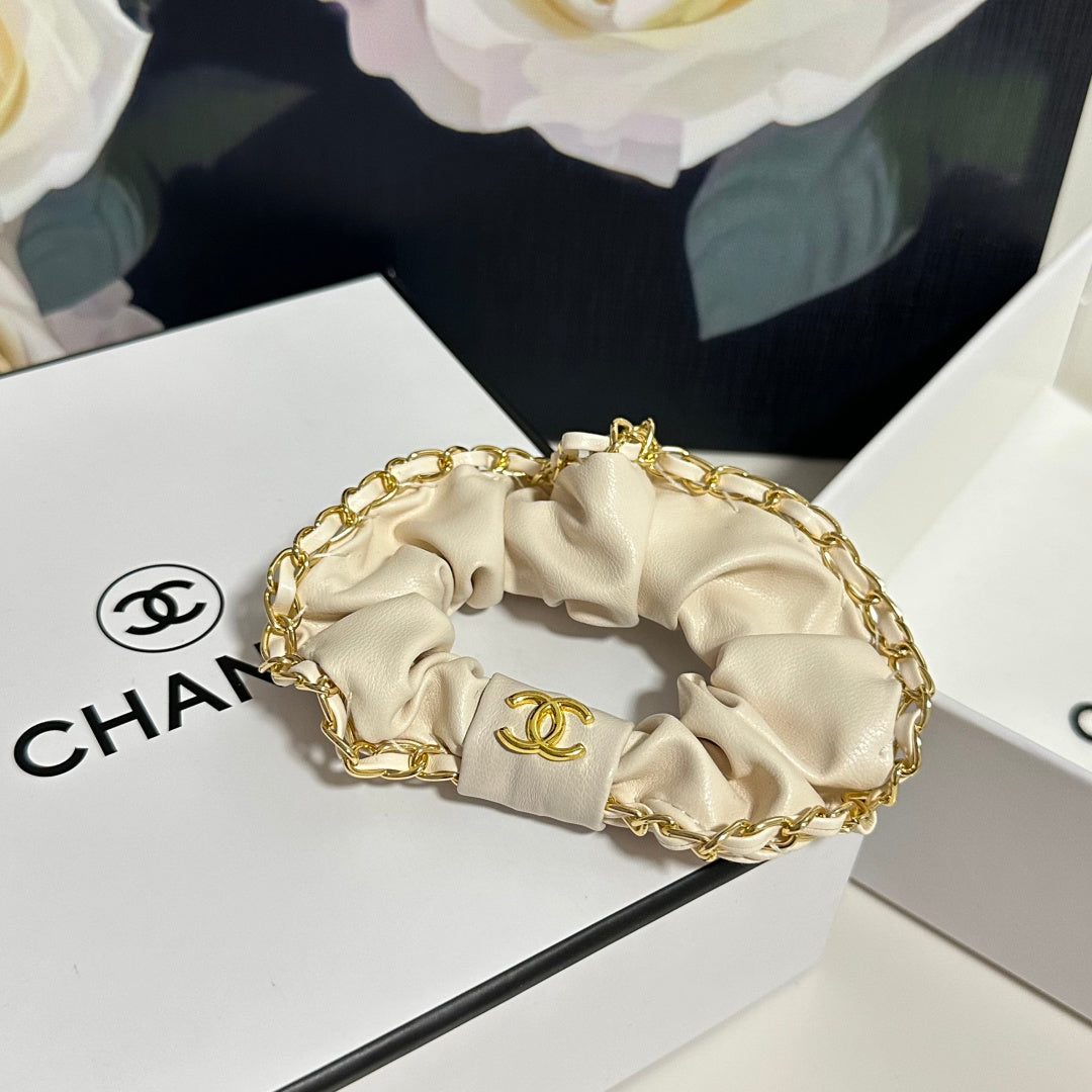 Chan New Chain luxury hair tie