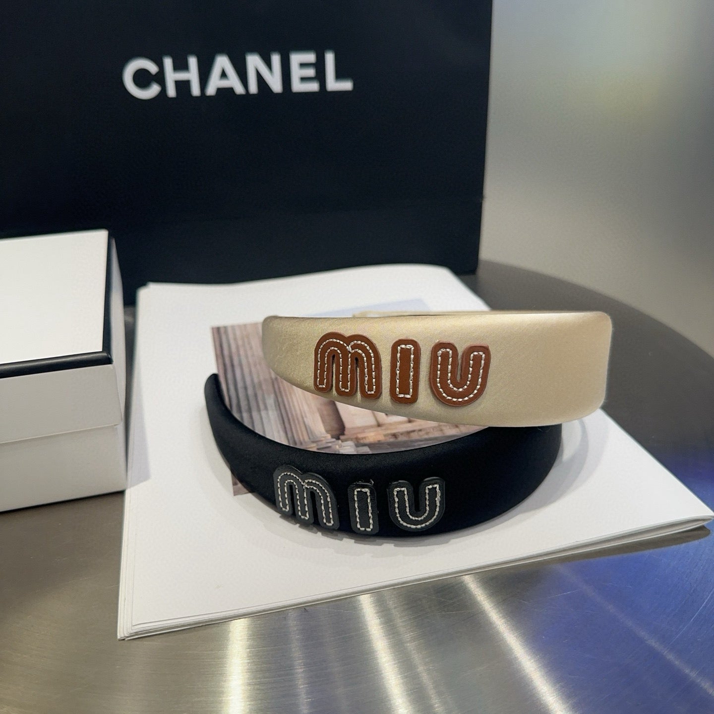 Miu  New letter headband