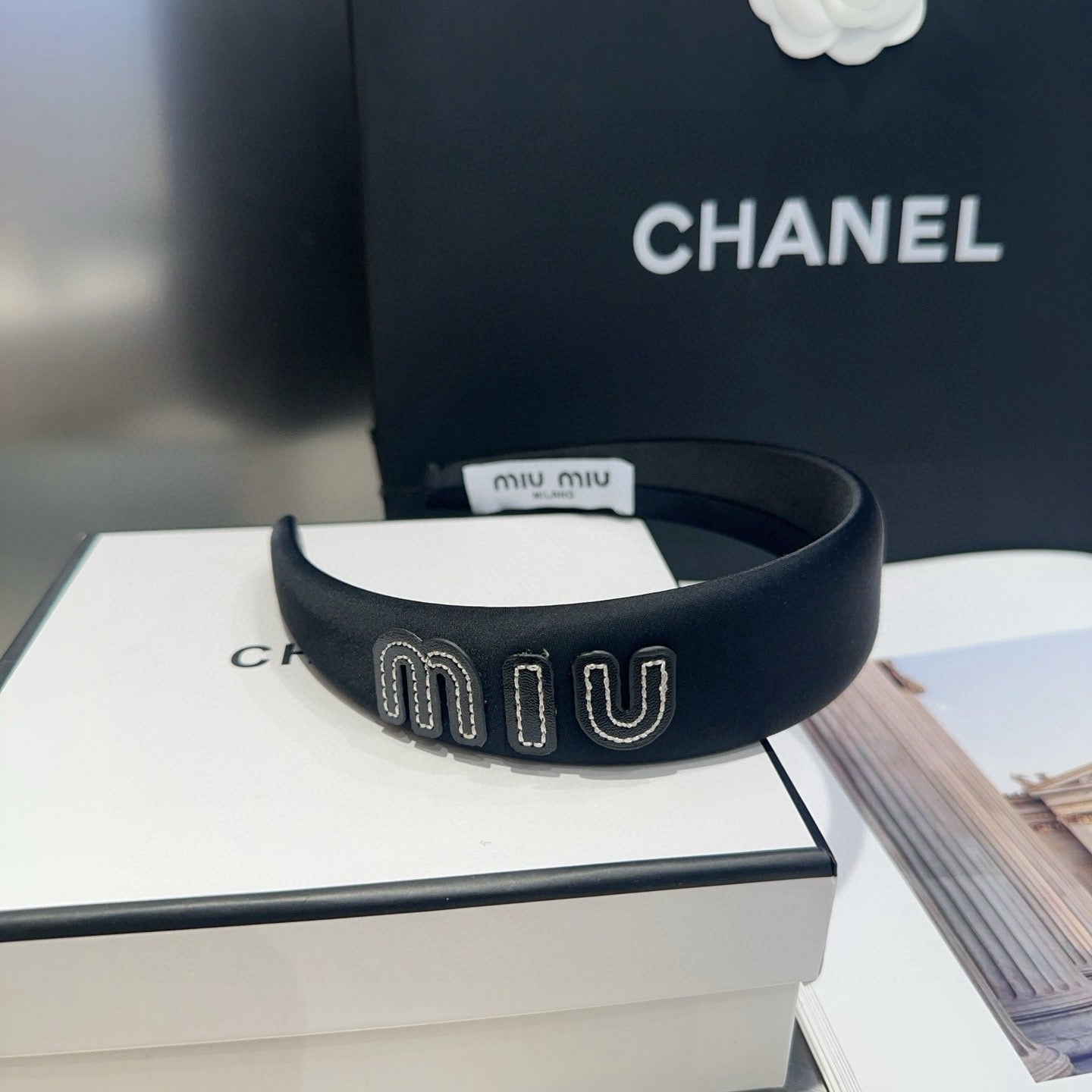 Miu  New letter headband