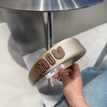 Miu  New letter headband