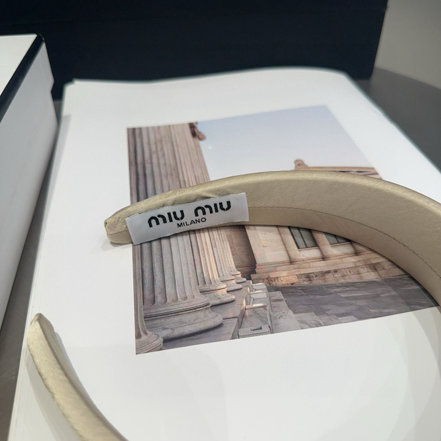 Miu  New letter headband