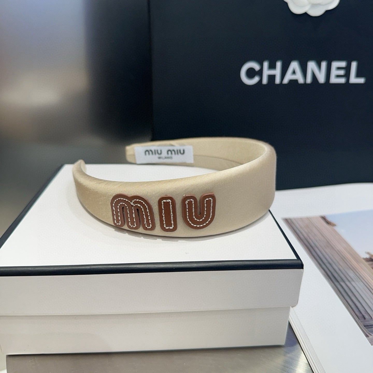 Miu  New letter headband