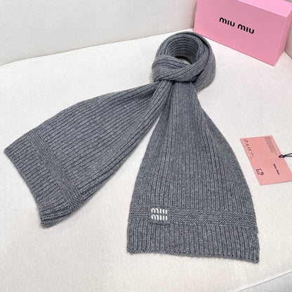Miu New Scarf