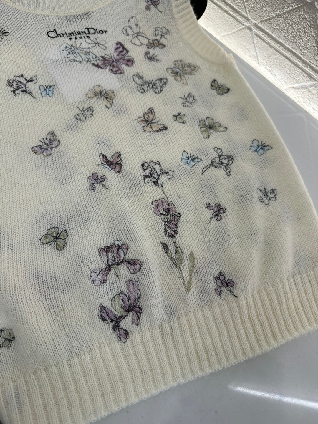 CD New  Embroidered Knit Vest