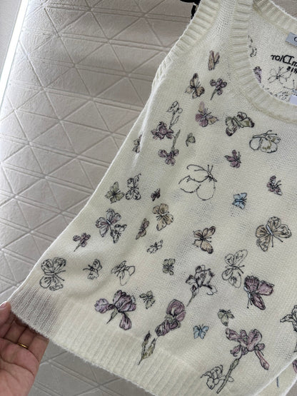 CD New  Embroidered Knit Vest