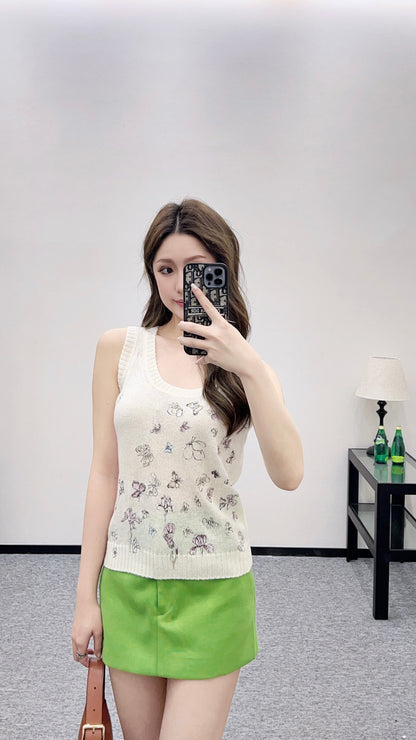 CD New  Embroidered Knit Vest