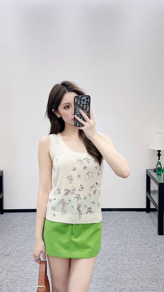 CD New  Embroidered Knit Vest