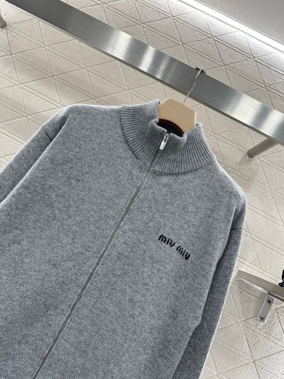 Miu New Knitted cardigan