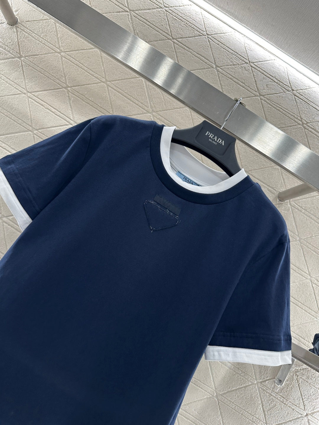 Pra New Color-blocked Triangle T-shirtt