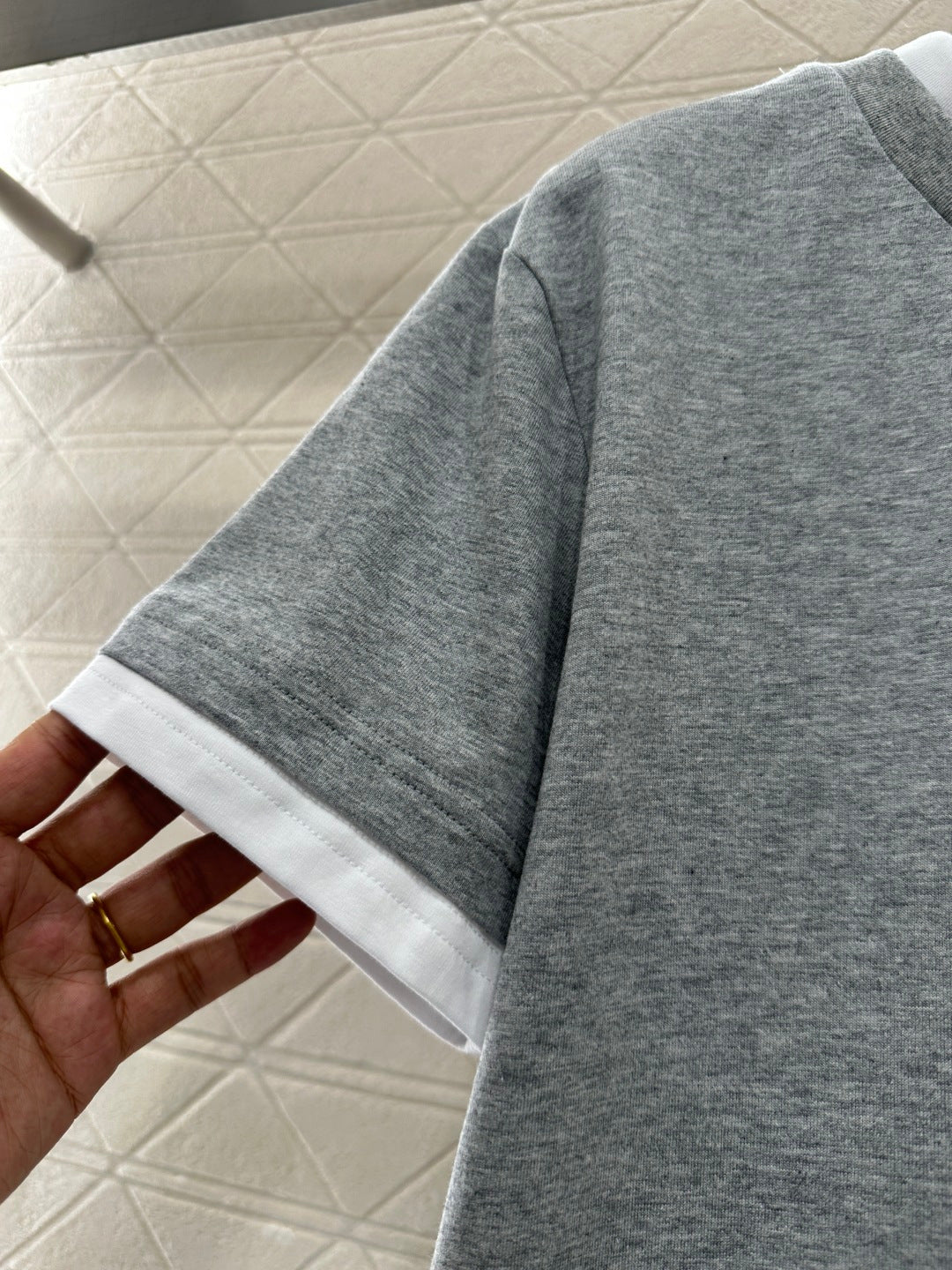 Pra New Color-blocked Triangle T-shirtt