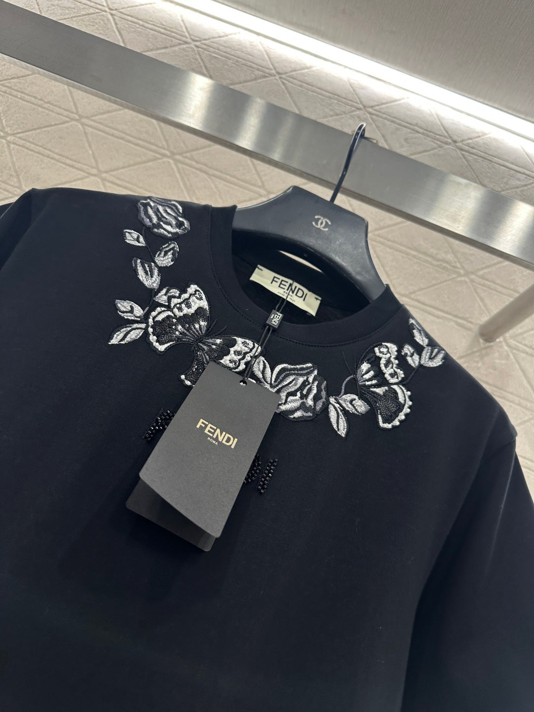 Fen New Knitted T-shirt