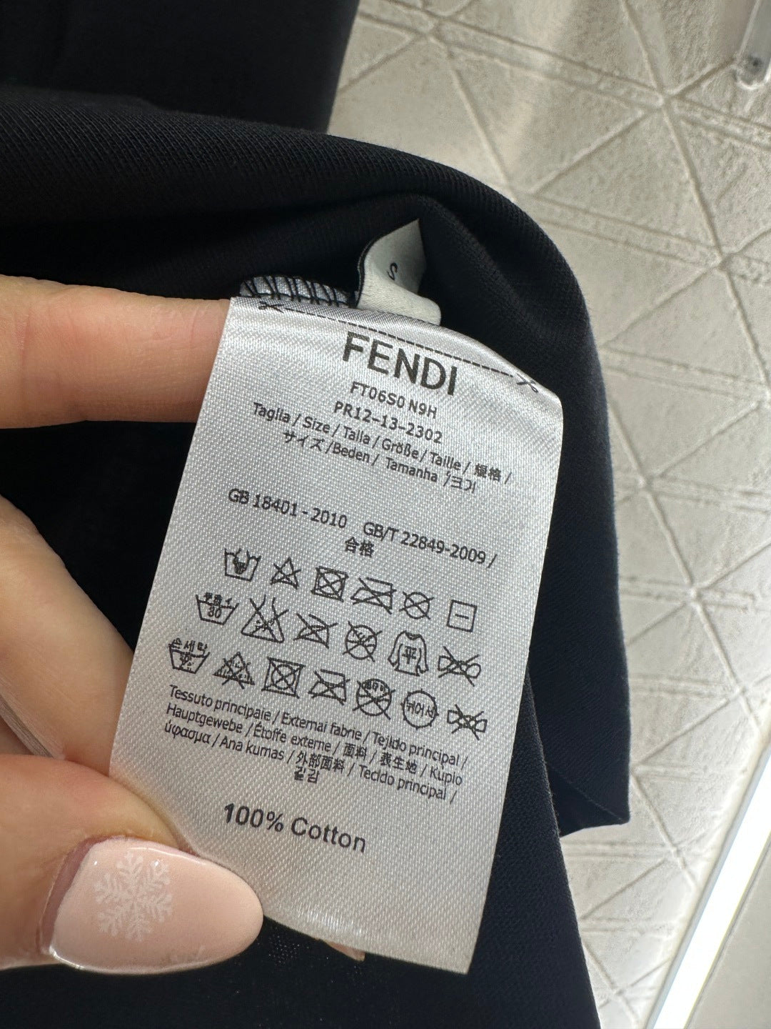 Fen New Knitted T-shirt