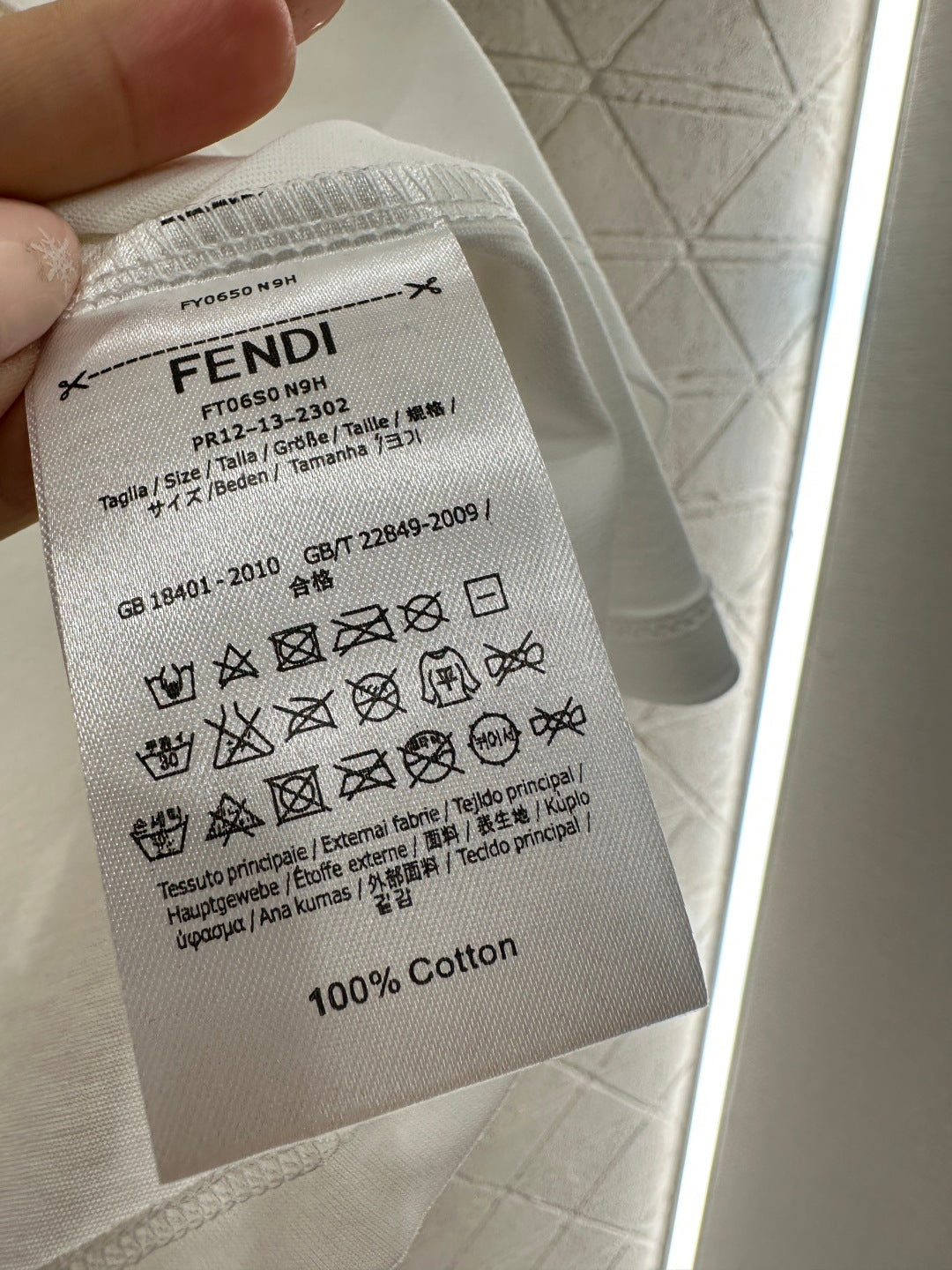 Fen New Knitted T-shirt