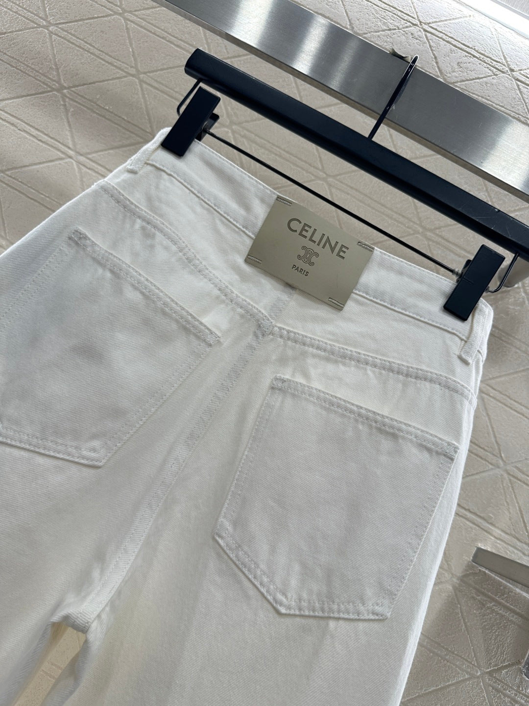 Celi New Straight-leg pants