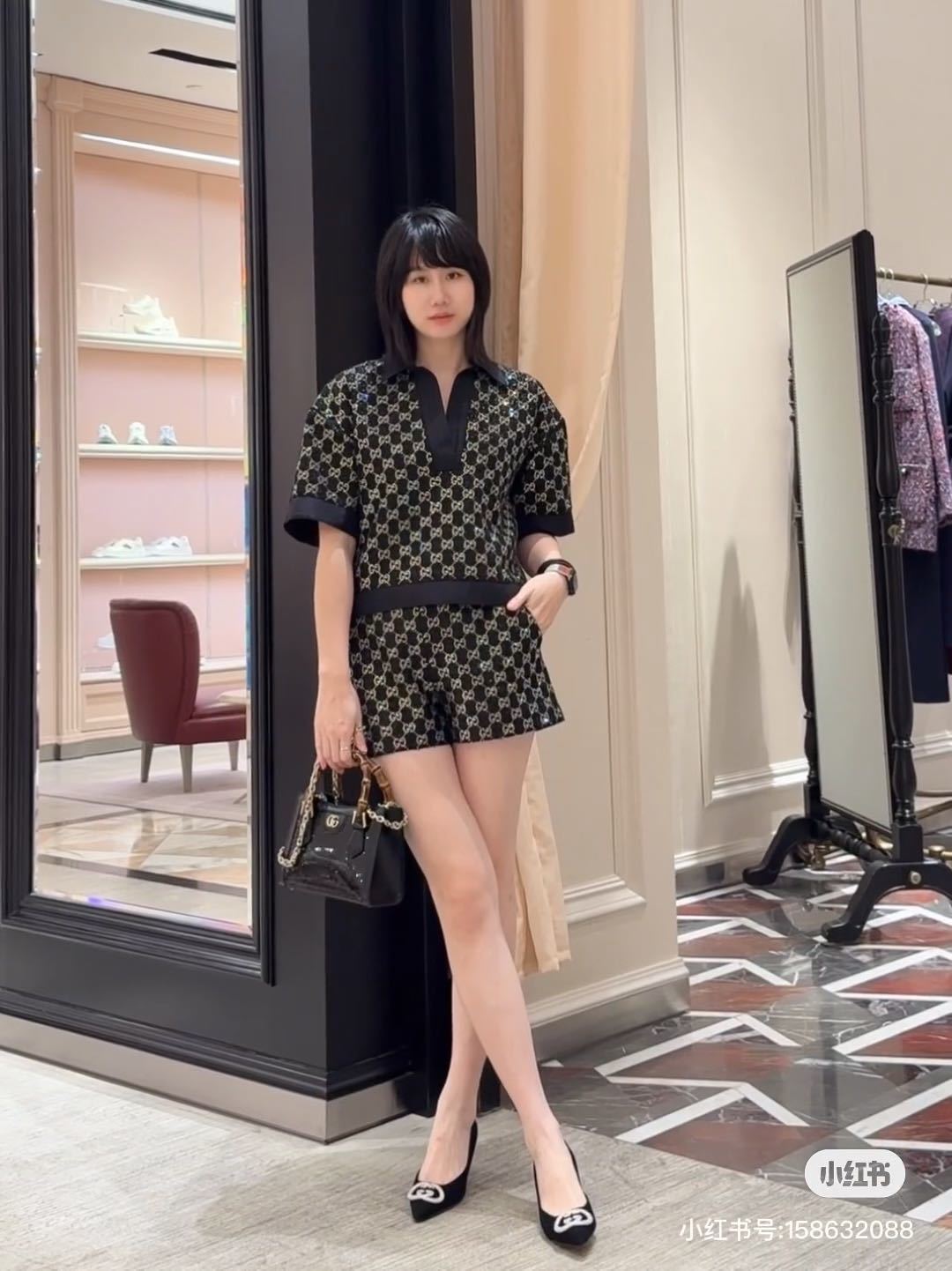 Guc  New Short-sleeve top and shorts set