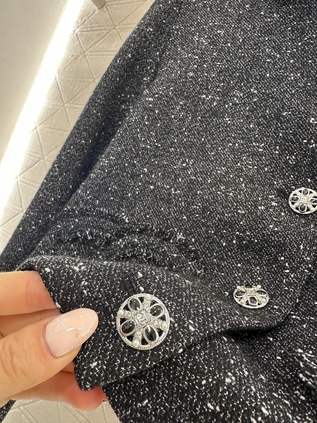 Chan  New Top and half-skirt set