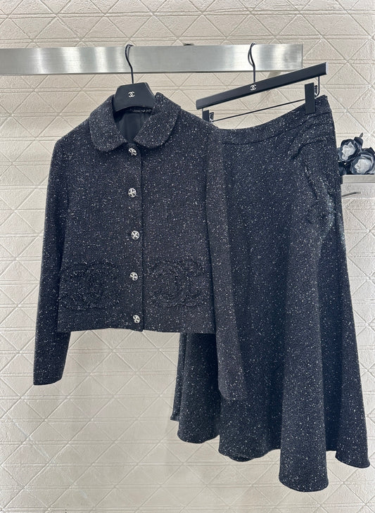 Chan  New Top and half-skirt set